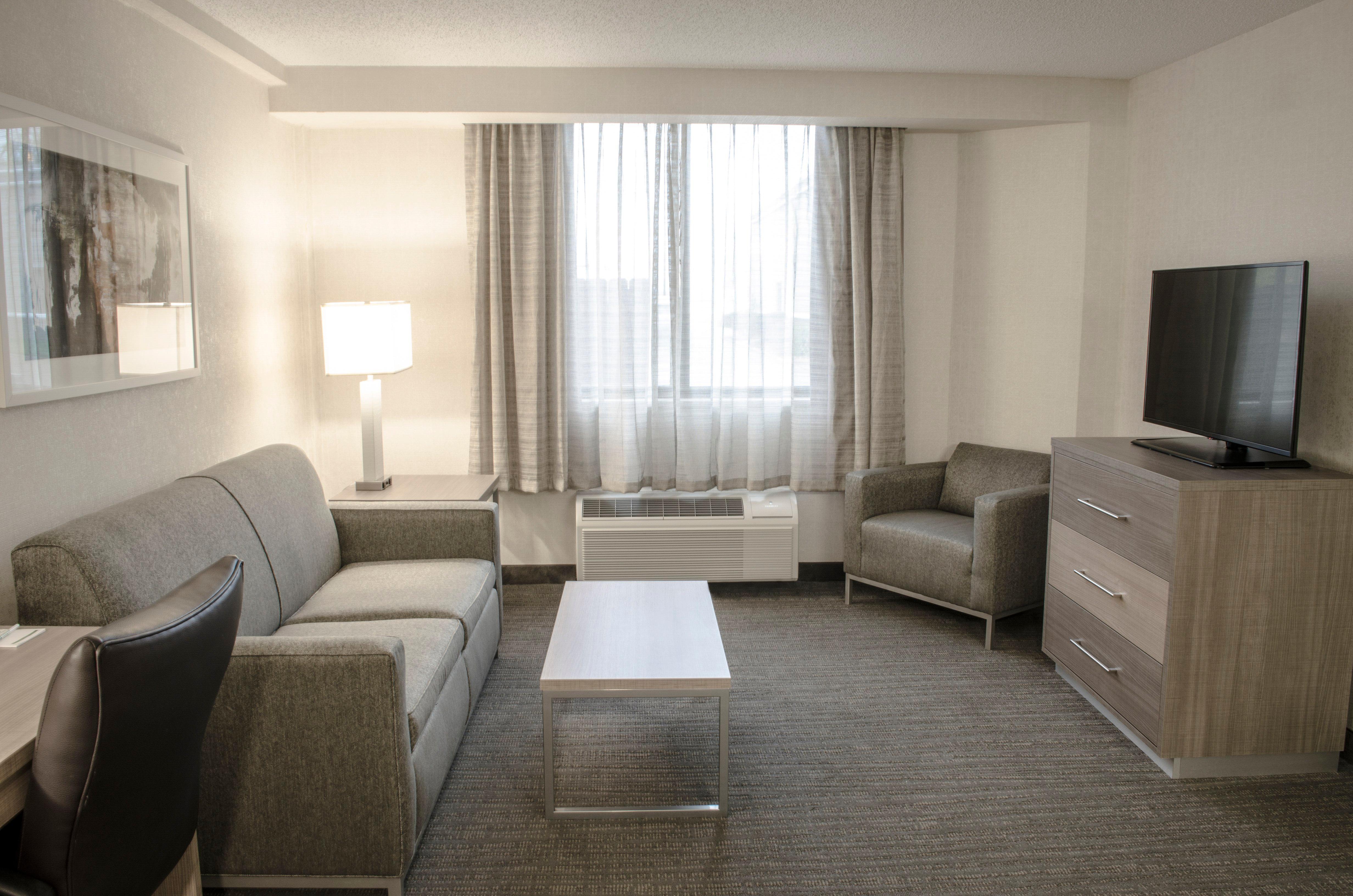 Holiday Inn Fargo By Ihg Exterior photo